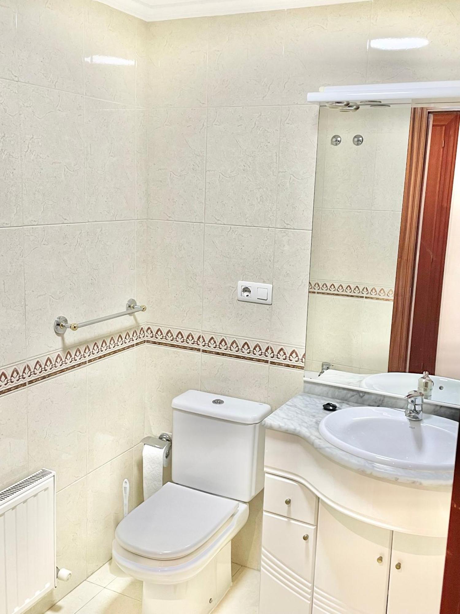 Casa Lur Wifi Y Parking Privado Incluido Gijón