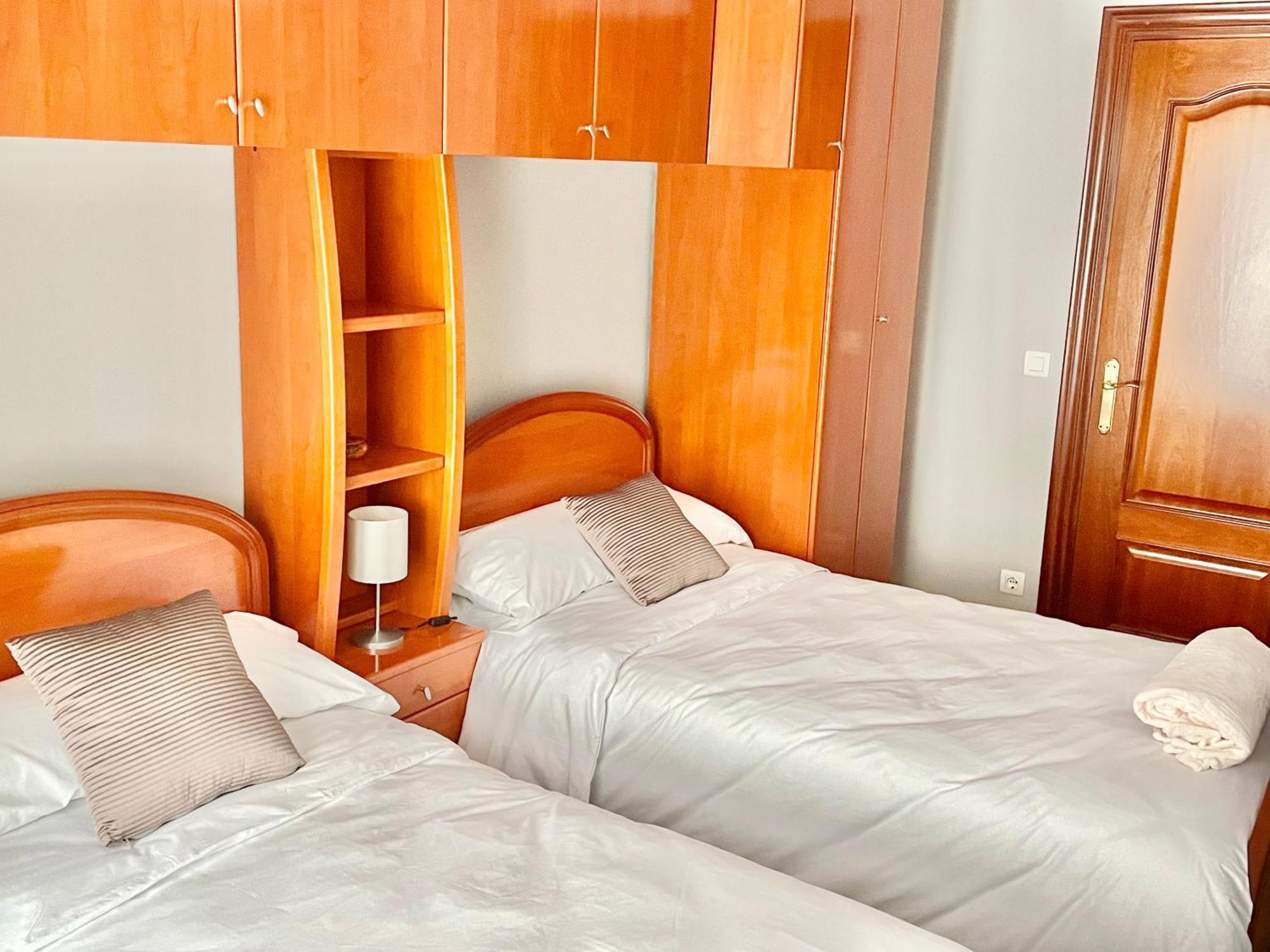 Casa Lur Wifi Y Parking Privado Incluido * Gijón